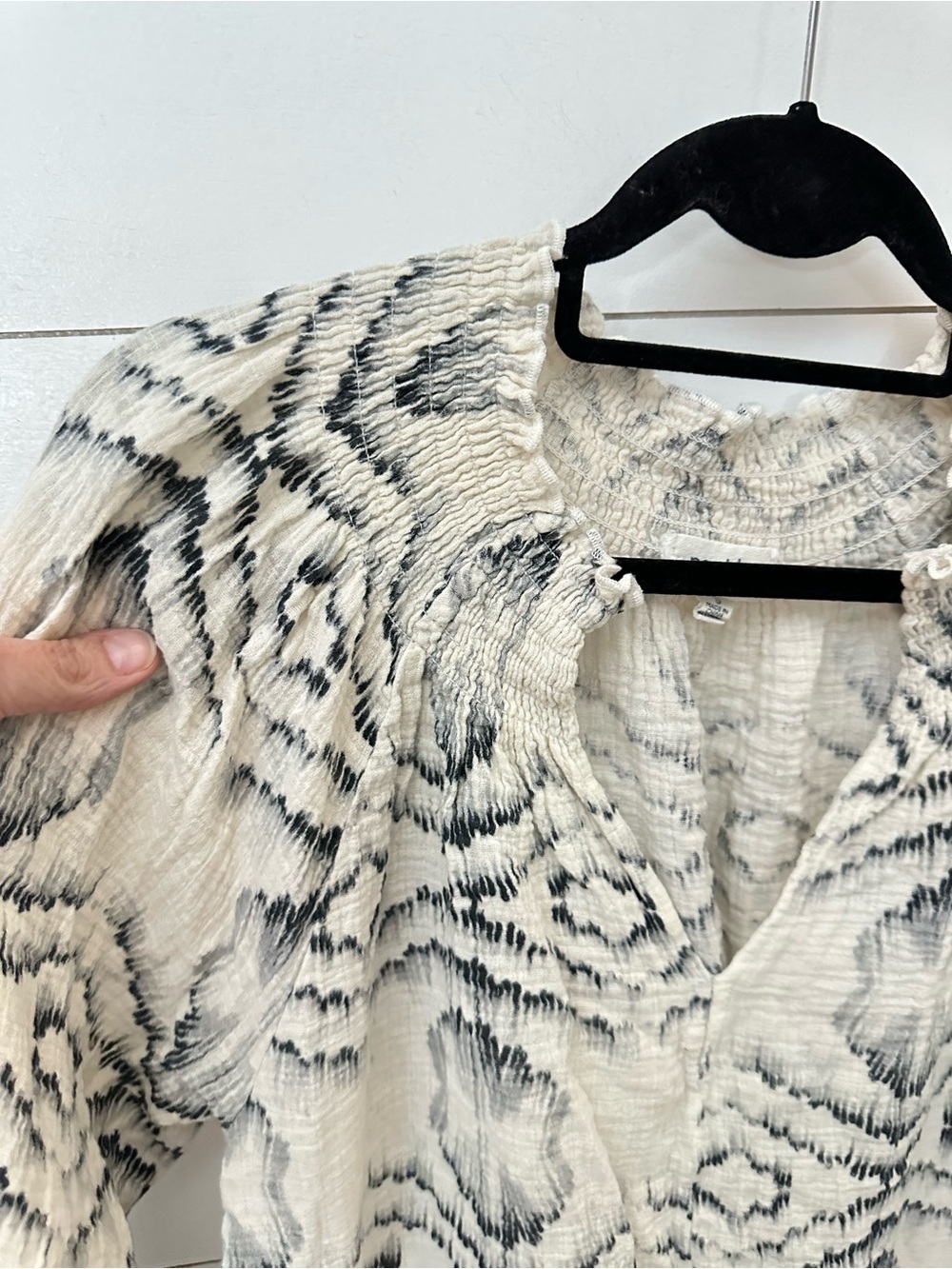 Anthropology Porridge S Ines cotton gauze ruffle sleeve V-neck peasant blouse - Picture 5 of 13